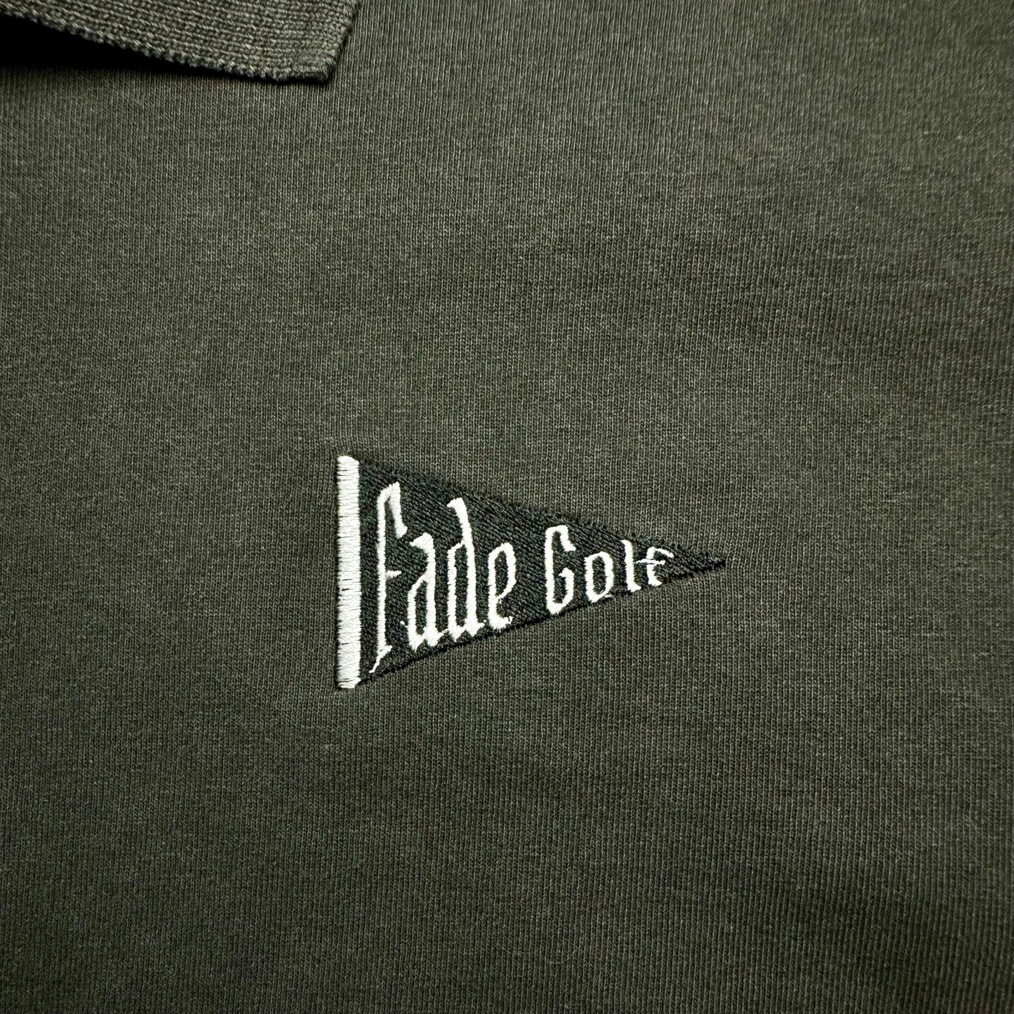 VINTAGE PENNANT POLO IN WASHED BLACK - Fade Golf Company